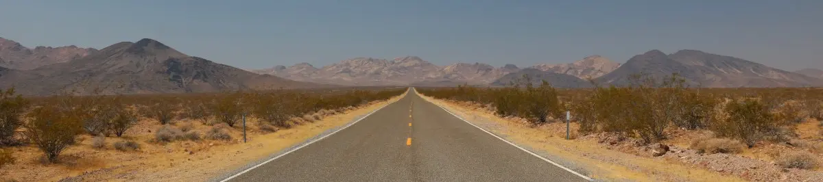 Distant_Desert_Road_Panoramic